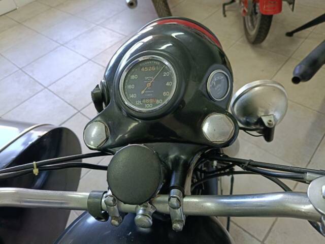 BSA A 10 Golden Flash
