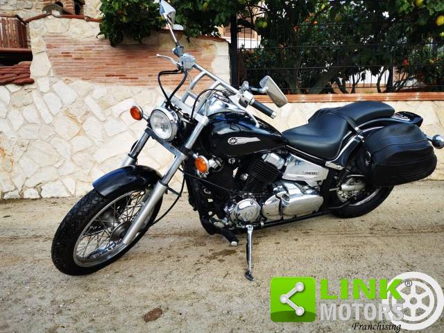 Bild 1/2 von Yamaha DUMMY (2000)