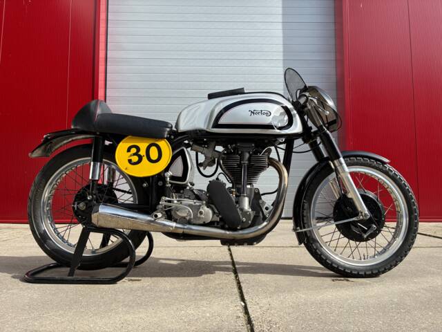 Norton Manx 500
