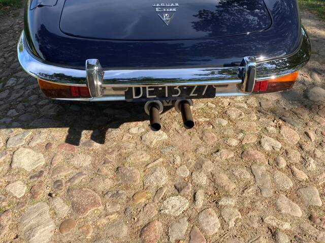 Jaguar E-Type V12