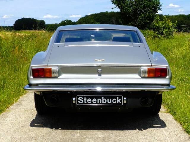 Aston Martin V8 - Aston Martin V8 Serie 3 Coupé 1978