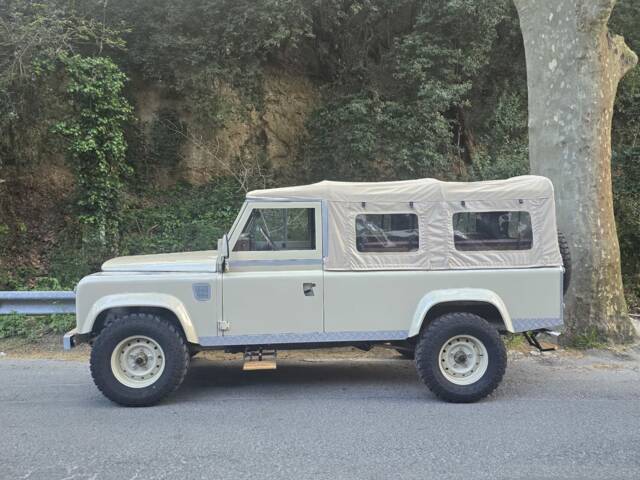 Land Rover 110