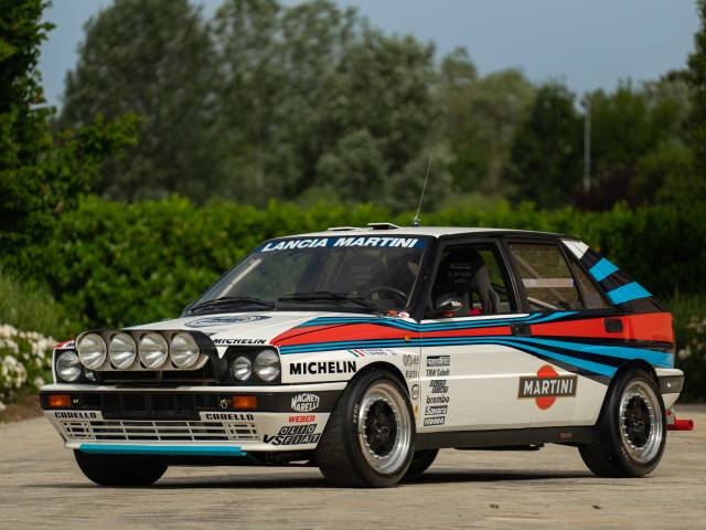 Image 1/50 de Lancia Delta HF Integrale (1989)