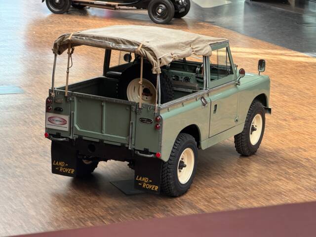 Land Rover 88