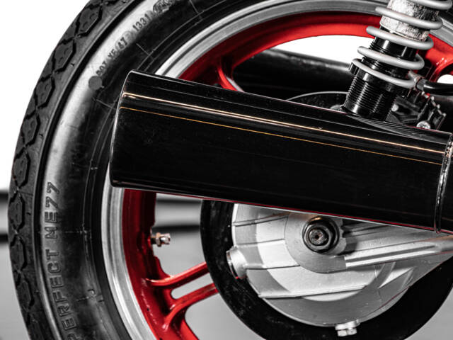 Moto Guzzi V 65 Lario