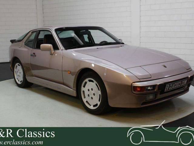 Porsche 944 S