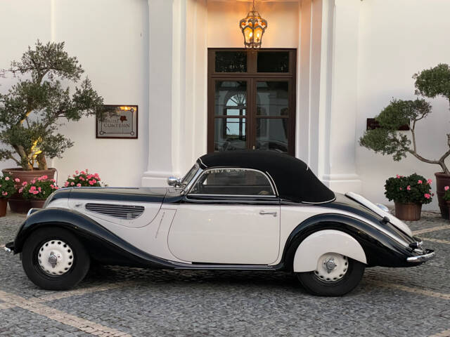 Immagine 1/22 di BMW 327 (1938)