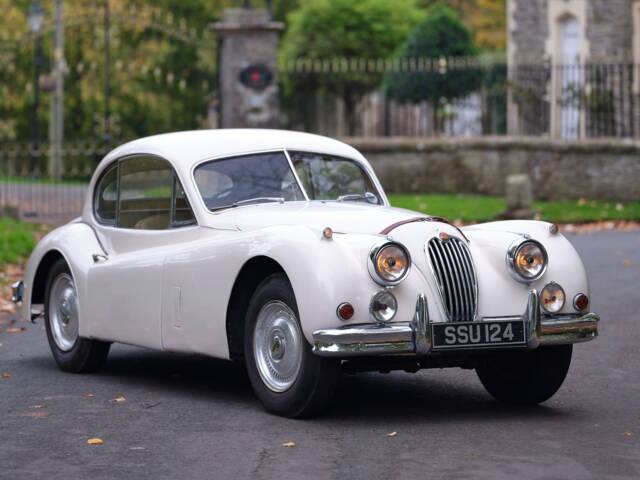 Afbeelding 1/28 van Jaguar XK 140 FHC (1955)