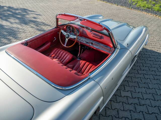 Mercedes-Benz 300 SL Roadster