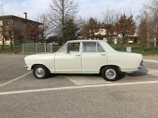 Opel Kadett 1,1