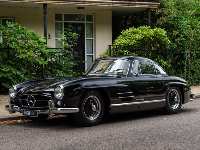 Image 1/32 de Mercedes-Benz 300 SL &quot;Papillon&quot; (1955)