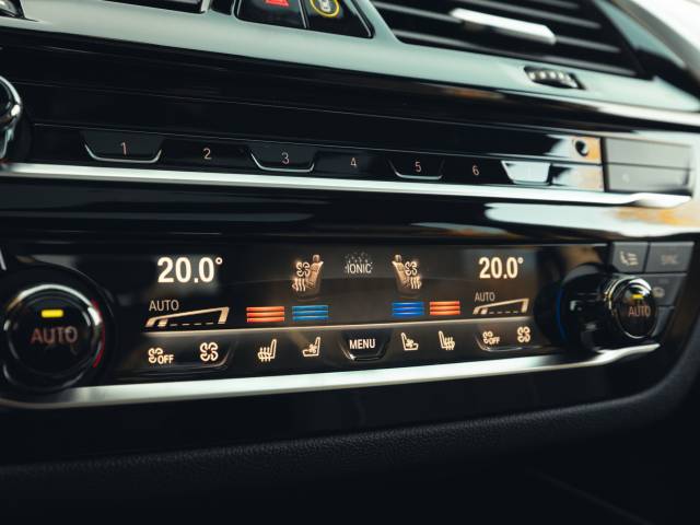 ALPINA B5 Touring Biturbo AWD