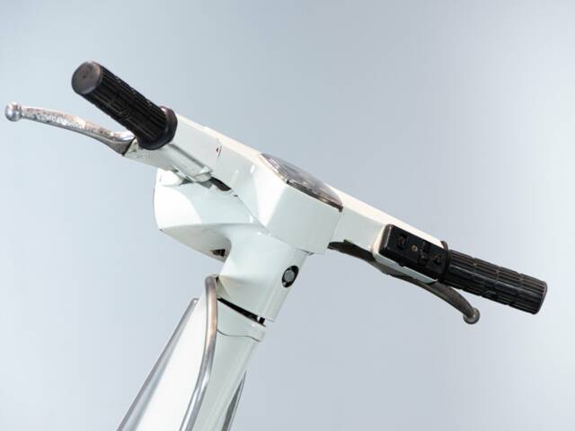 Piaggio Vespa 50 N Special