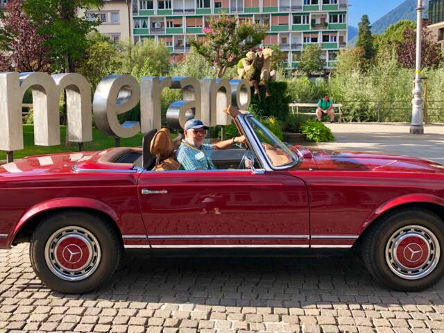 Bild 1/21 von Mercedes-Benz 280 SL (1971)