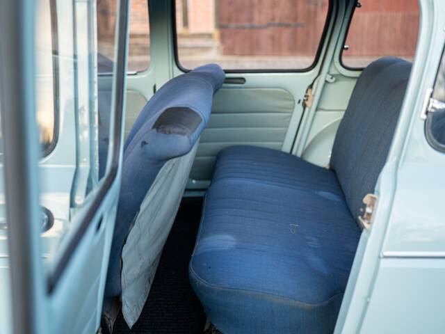 Renault R 4 Super