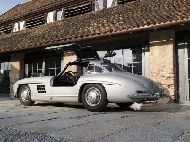 Mercedes-Benz 300 SL "Gullwing"