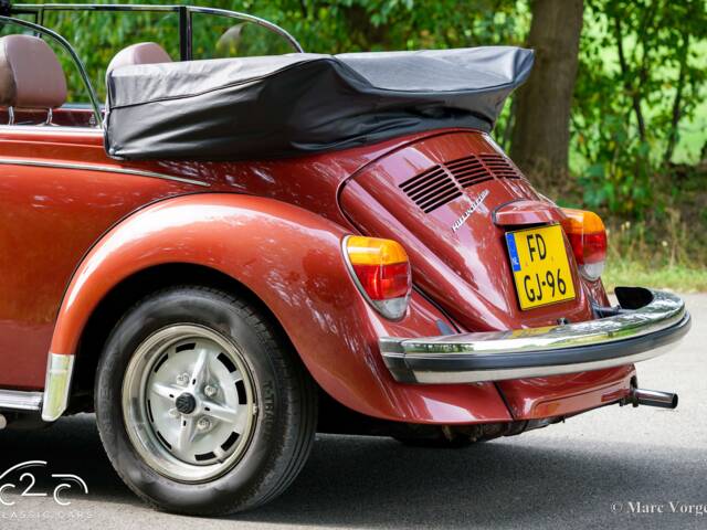Volkswagen Käfer 1303 "Champagne Edition"