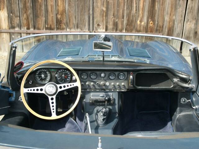Jaguar E-Type 4.2