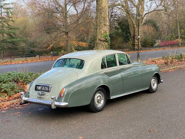 Bentley S 2
