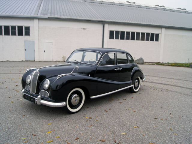 Image 1/100 of BMW 501 A (1954)