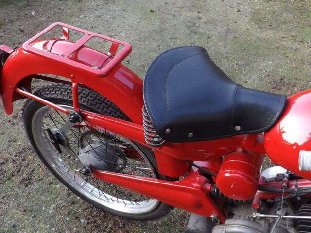 Moto Guzzi Motoleggera 65