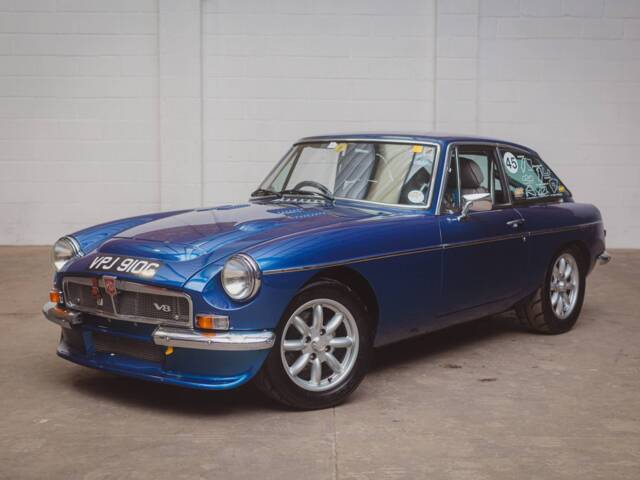 Image 1/8 of MG MGB GT (1968)