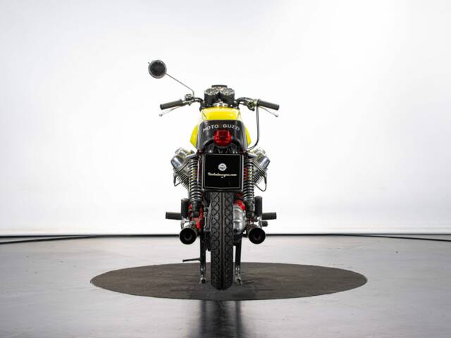 Moto Guzzi V7 Sport