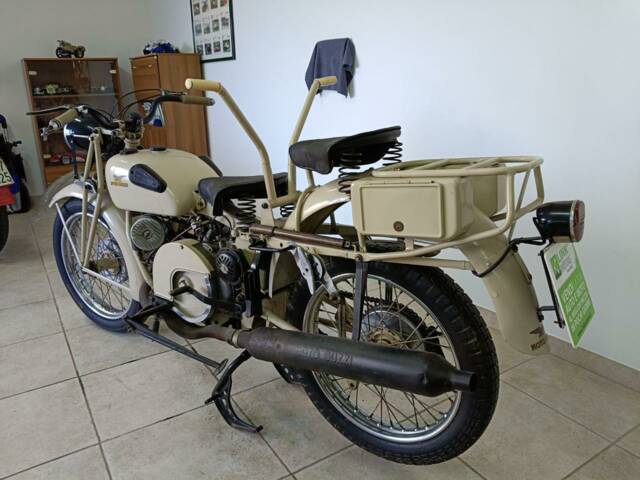 Moto Guzzi Superalce