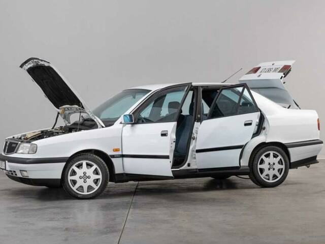 Lancia Dedra 2.0 HF Turbo