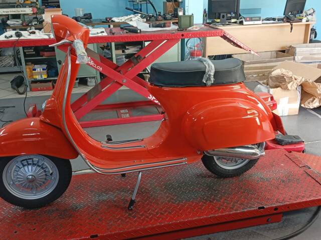 Piaggio Vespa 50 SS