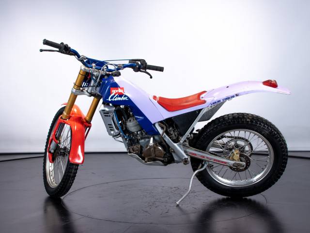 Image 1/43 of Aprilia DUMMY (1990)