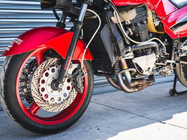 Kawasaki GPX 750R