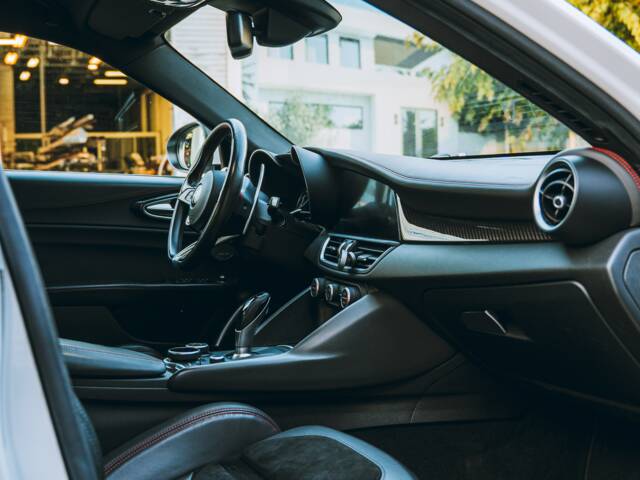 Alfa Romeo Giulia Quadrifoglio