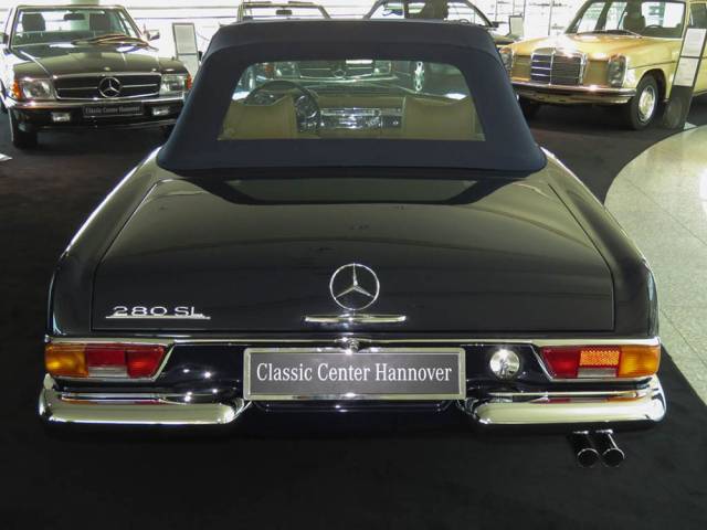 Mercedes-Benz 280 SL