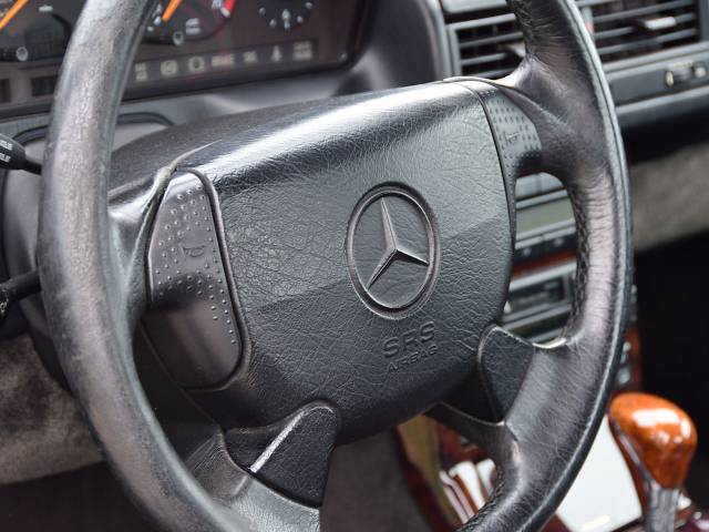 Mercedes-Benz SL 500