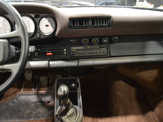 Porsche 911 Turbo 3.3