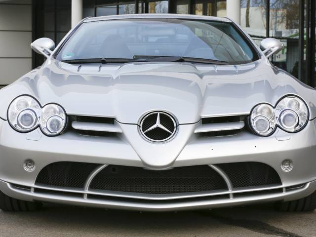 Mercedes-Benz SLR McLaren