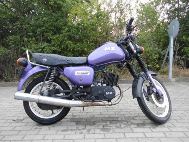 Bild 1/18 von MZ DUMMY (1987)