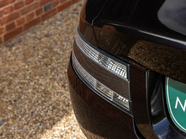 Aston Martin DB 9 GT Volante