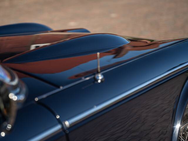 Triumph TR 250