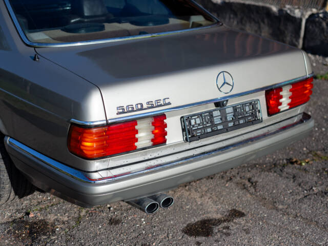 Mercedes-Benz 560 SEC