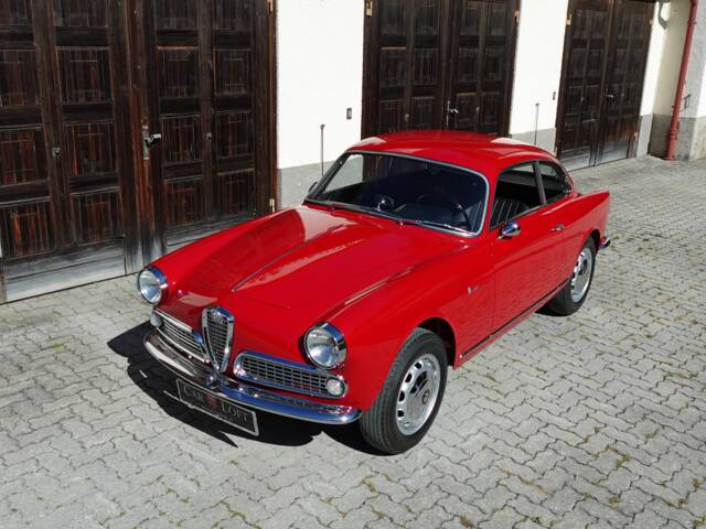 Alfa Romeo Giulia 1600 Sprint