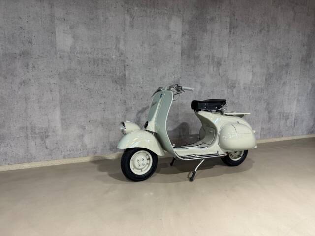 Piaggio Vespa 125