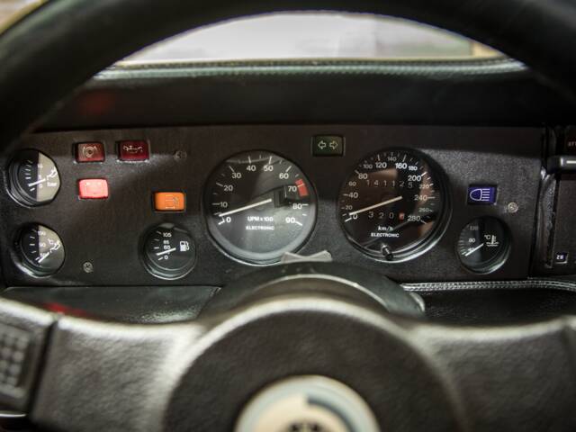 BMW M1