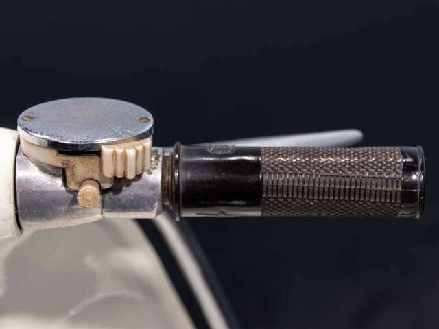 Aermacchi Zeffiro 125