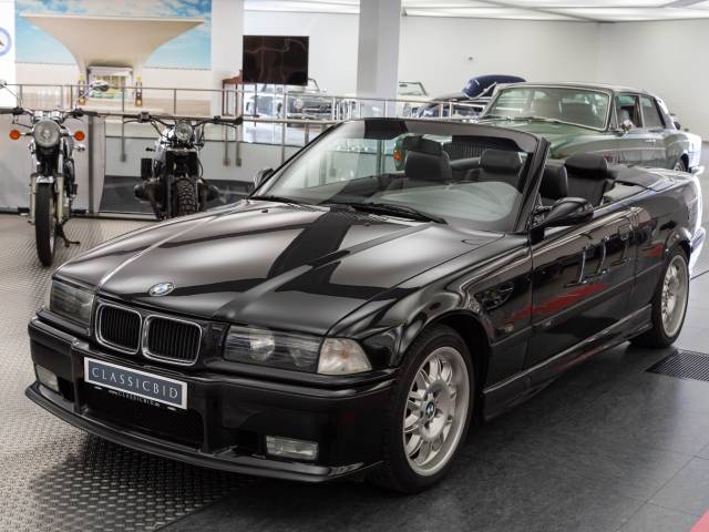 Image 1/36 de BMW M3 (1994)