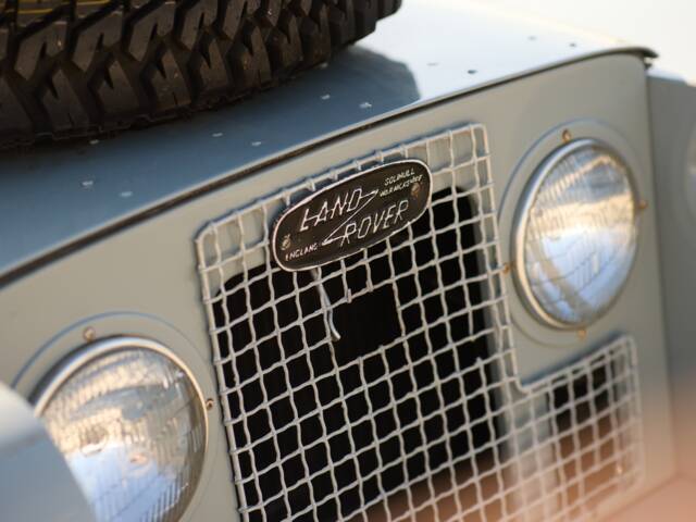Land Rover 88