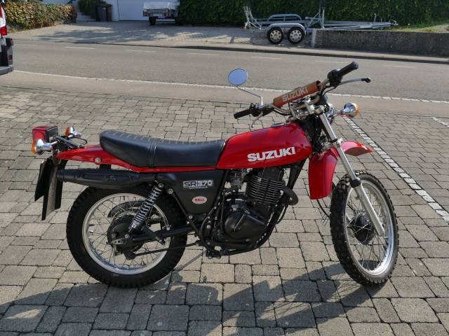 Image 1/6 de Suzuki DUMMY (1980)