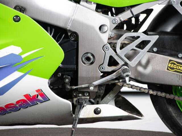 Kawasaki ZX-R 750