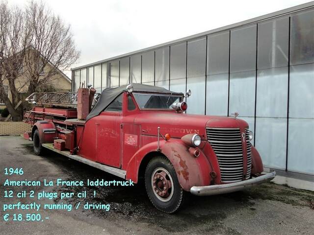 Image 1/48 of American LaFrance 600 Series Fire Truck (1946)